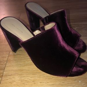 Ann Taylor Hayden Velvet heeled mule shoes